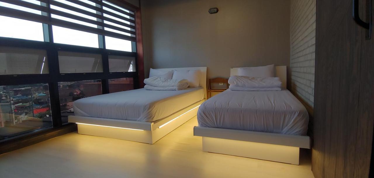 White Windmill Guesthouse Mokpo Exterior foto
